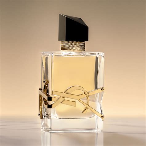 Perfum Yves Saint Laurent 